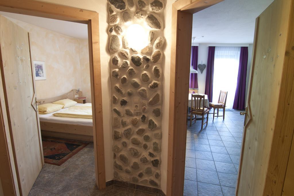 Appartementhaus Marina Matrei in Osttirol Rum bild